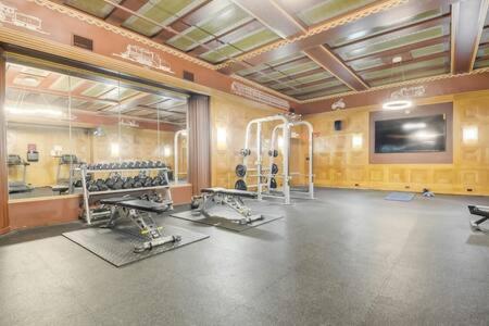 Cozysuites - 2Br With Direct Skybridge Access #5 Indianapolis Ngoại thất bức ảnh