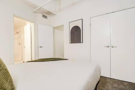 Cozysuites - 2Br With Direct Skybridge Access #5 Indianapolis Ngoại thất bức ảnh